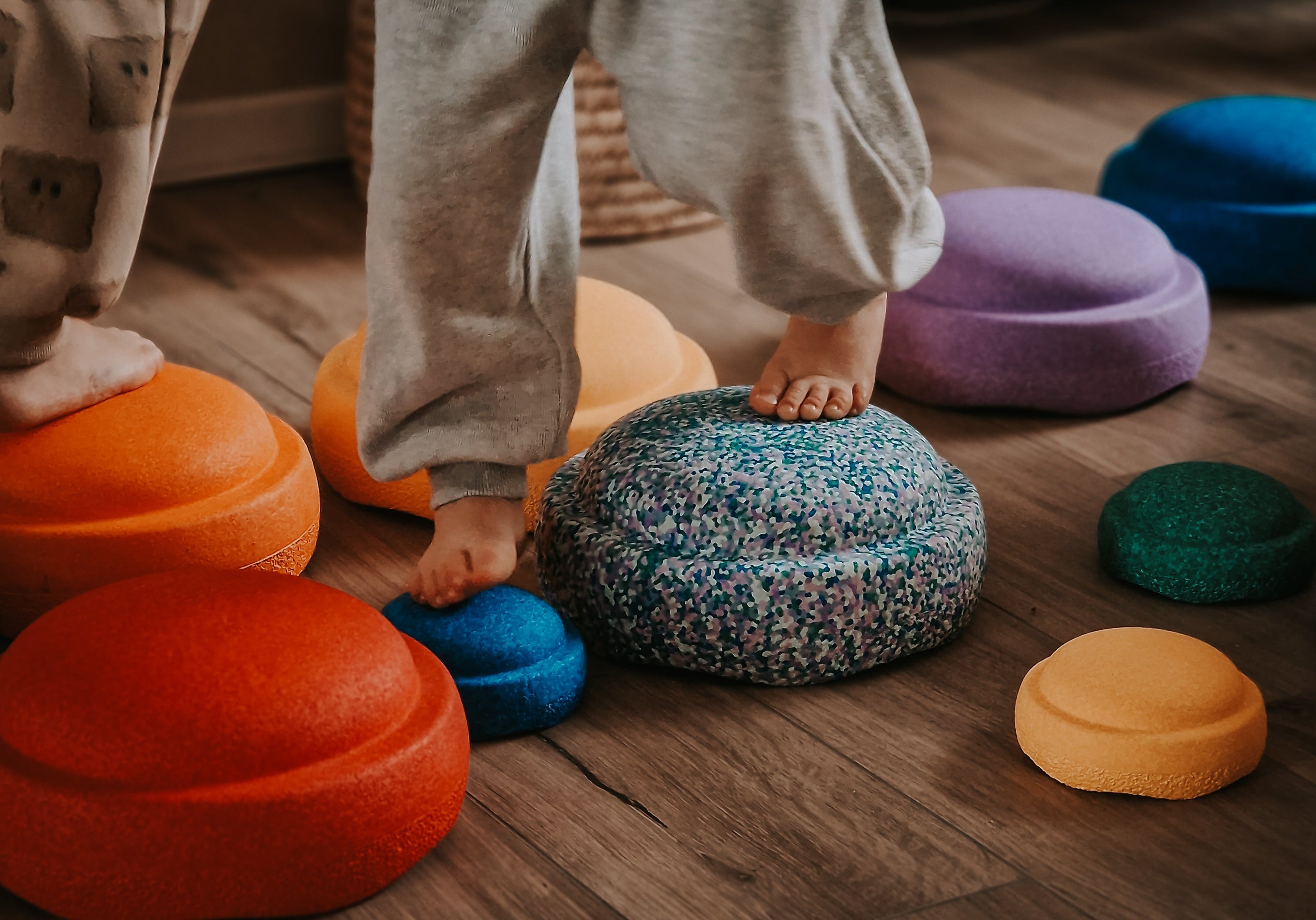 Hoe speel je met Stapelstein? Ontdek 5 concrete speelideeën Hoe speel je met Stapelstein? Ontdek 5 concrete speelideeën