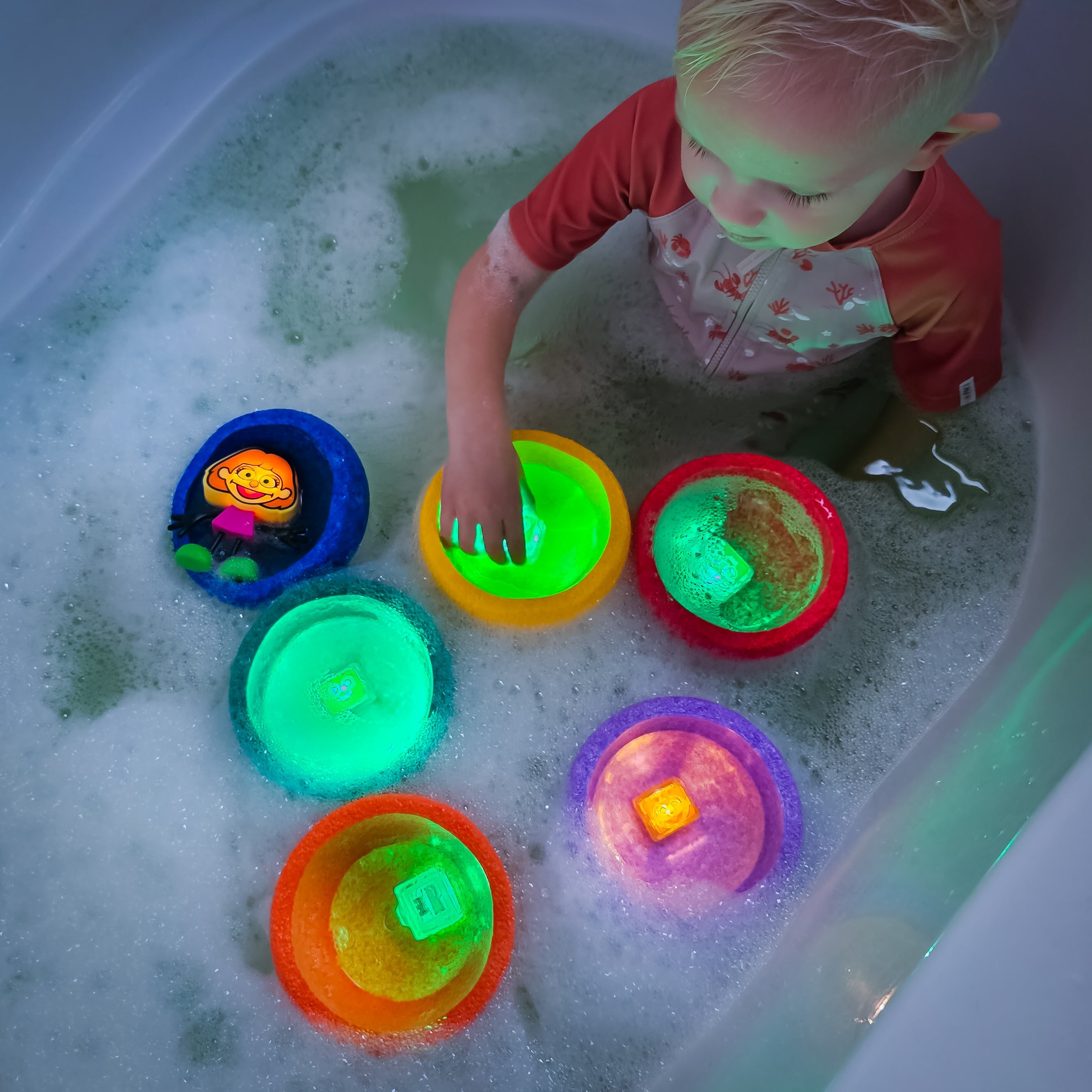 Glo Pals Light Up Cubes Badspeelgoed Oranje | Julia Glo Pals Light Up Cubes Badspeelgoed Oranje | Julia