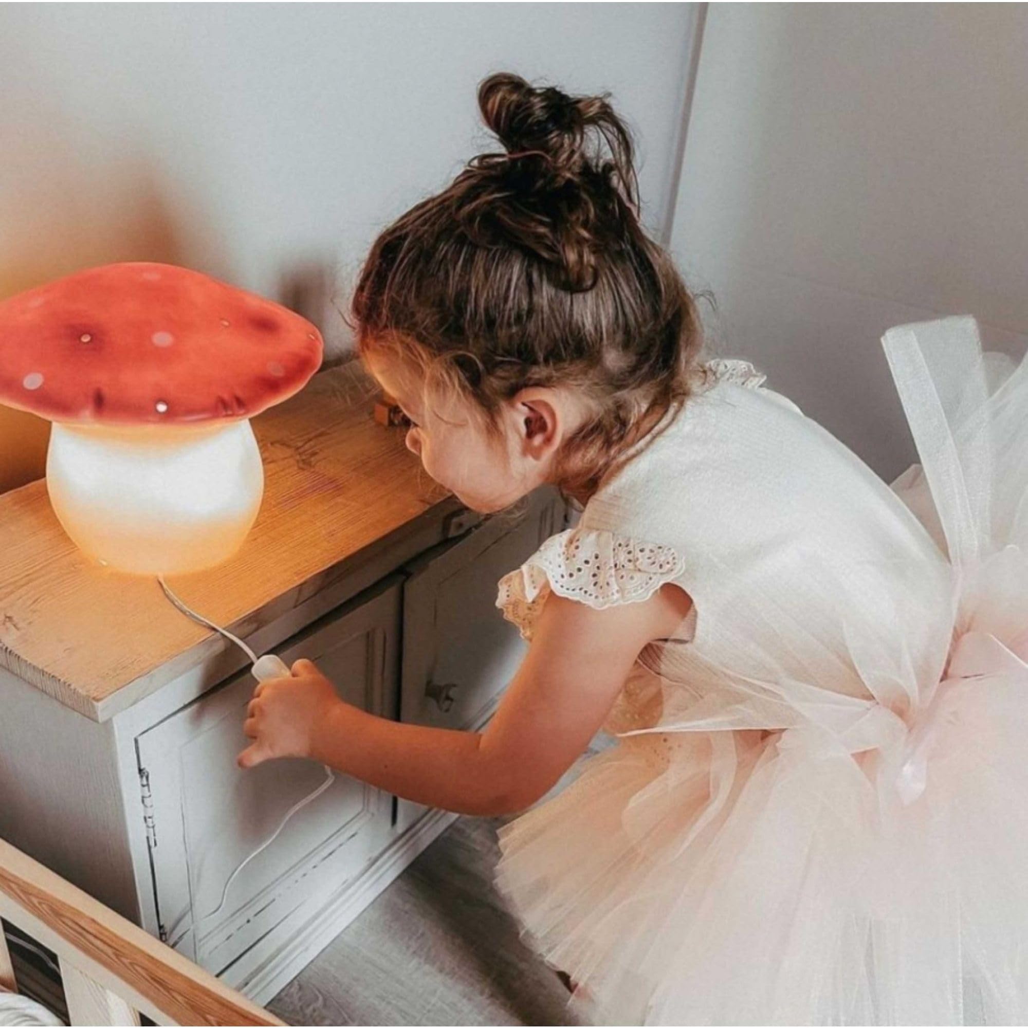 Egmont Toys Nachtlamp Mushroom Medium Rood 20cm Egmont Toys Nachtlamp Mushroom Medium Rood 20cm