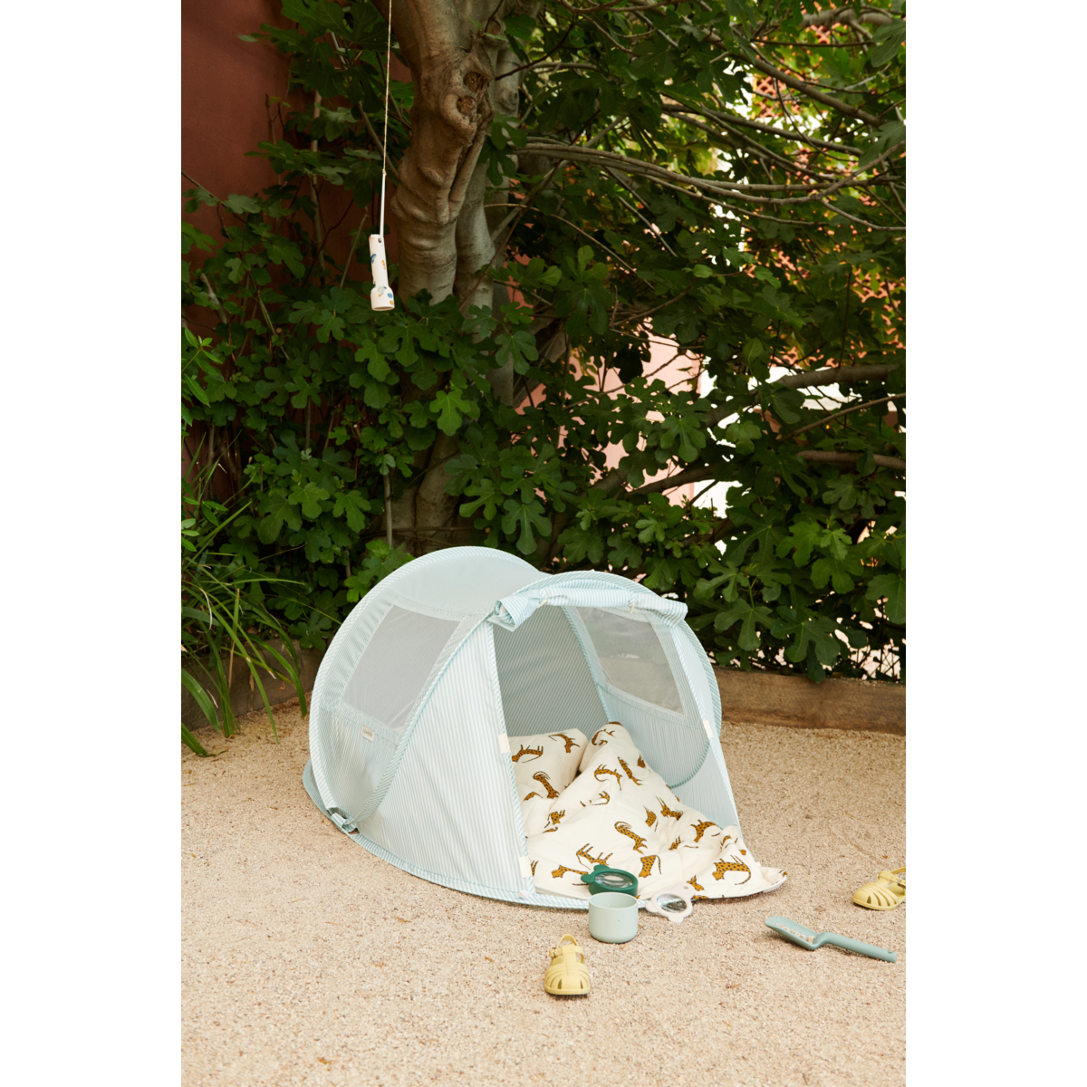 * Liewood UV Bjork Tent | Printed Stripe Ice blue/ Creme de la creme * Liewood UV Bjork Tent | Printed Stripe Ice blue/ Creme de la creme
