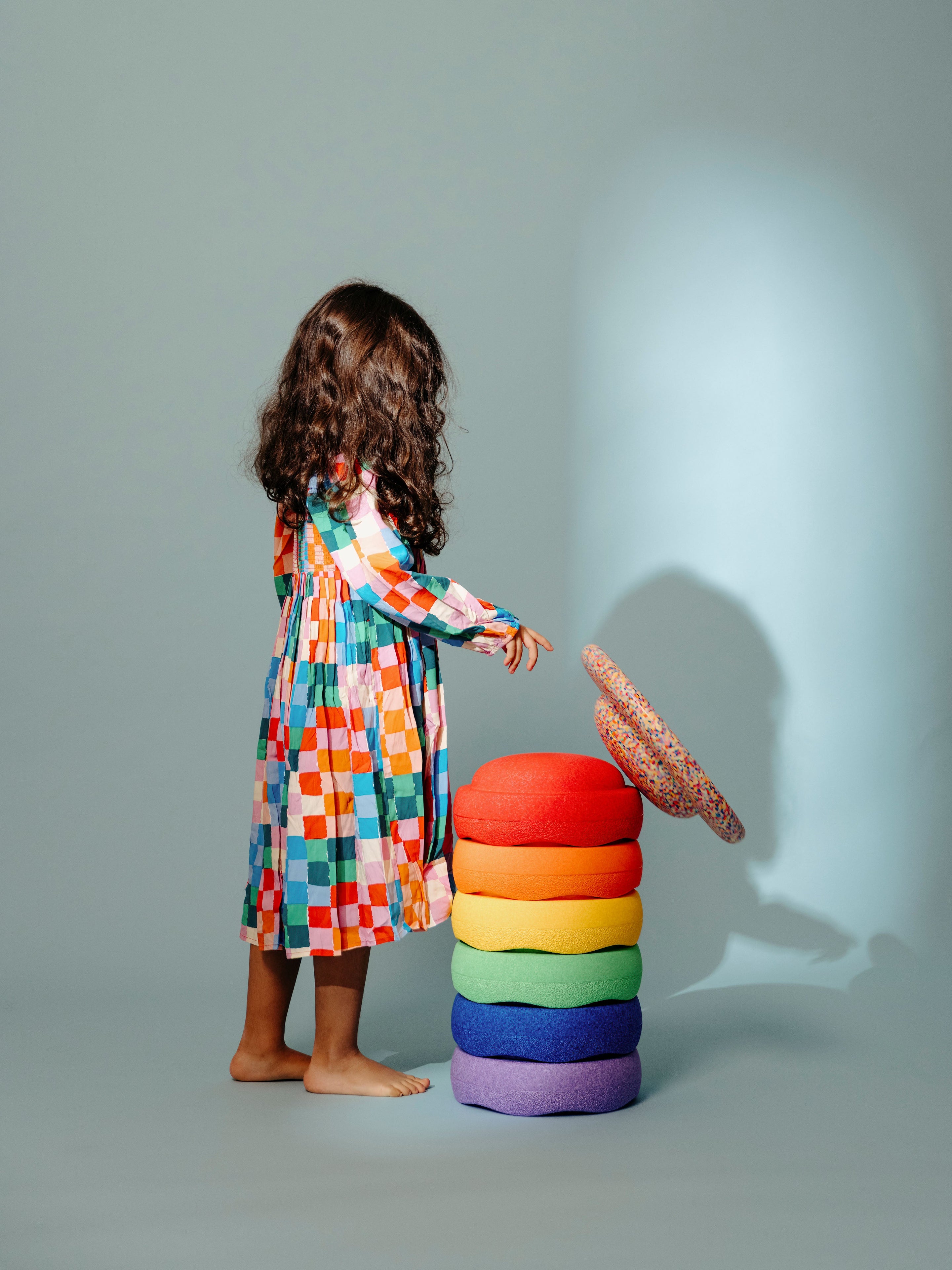 Stapelstein Special Rainbow Super Confetti Set 6 + 1  Board | Classic Stapelstein Special Rainbow Super Confetti Set 6 + 1  Board | Classic