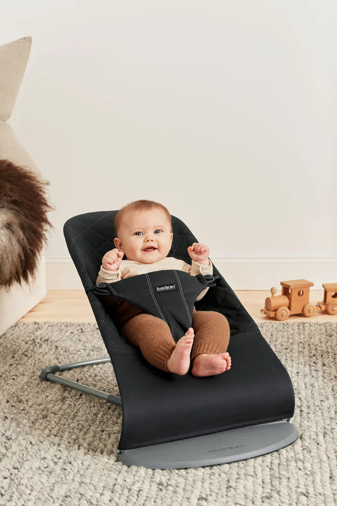 Babybjörn Bouncer Bliss Wipstoeltje | Black Babybjörn Bouncer Bliss Wipstoeltje | Black