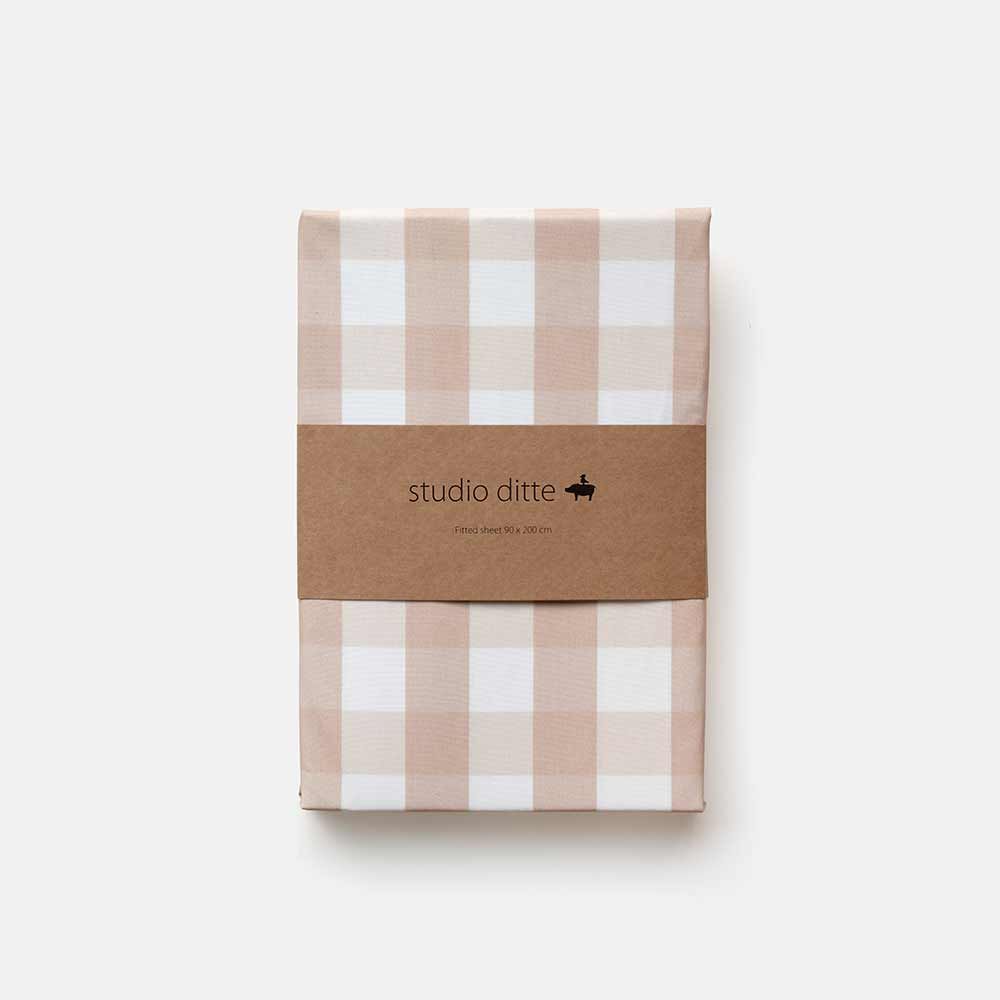 Studio Ditte Hoeslaken 90x200cm | Ruit Nude Studio Ditte Hoeslaken 90x200cm | Ruit Nude