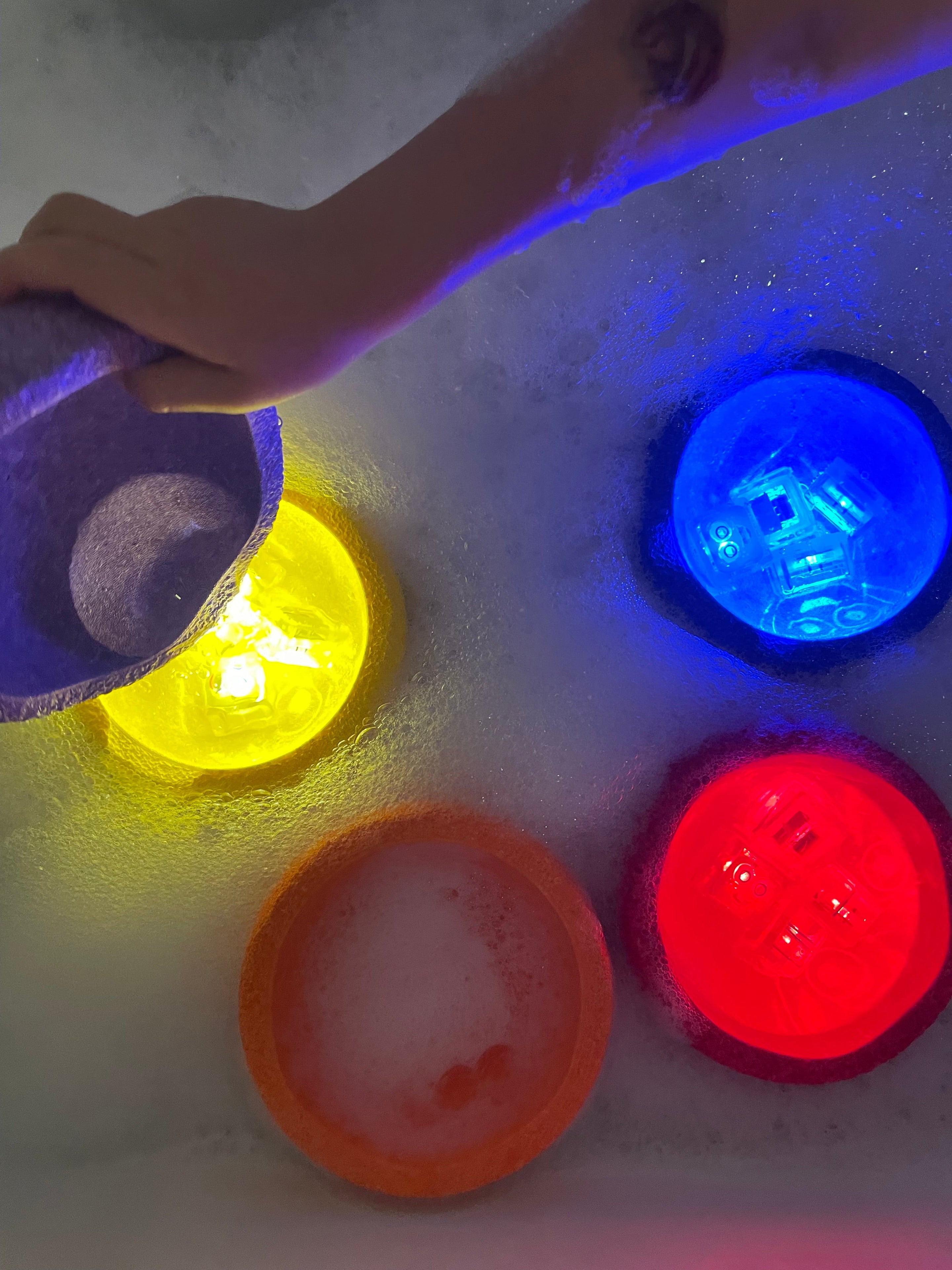 Glo Pals Light Up Cubes Badspeelgoed Rood | Sammy Glo Pals Light Up Cubes Badspeelgoed Rood | Sammy