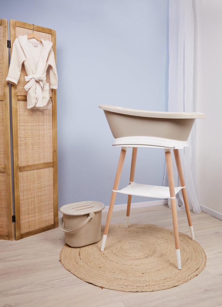 Bébé-Jou Emmer Vullen En Legen Babybadje 14 L | Taupe Bébé-Jou Emmer Vullen En Legen Babybadje 14 L | Taupe