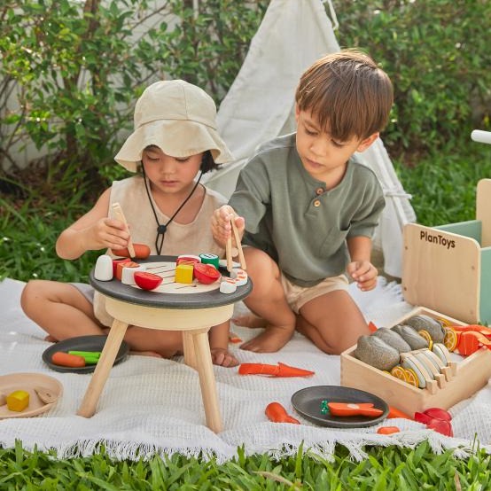 * Plantoys Houten BBQ Playset * Plantoys Houten BBQ Playset