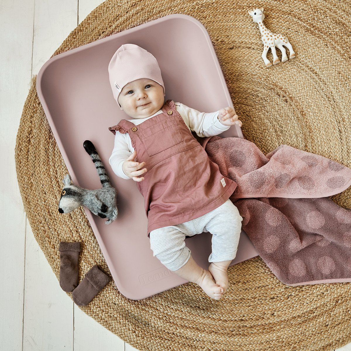 Leander Matty Verschoningskussen | Wood Rose Leander Matty Verschoningskussen | Wood Rose