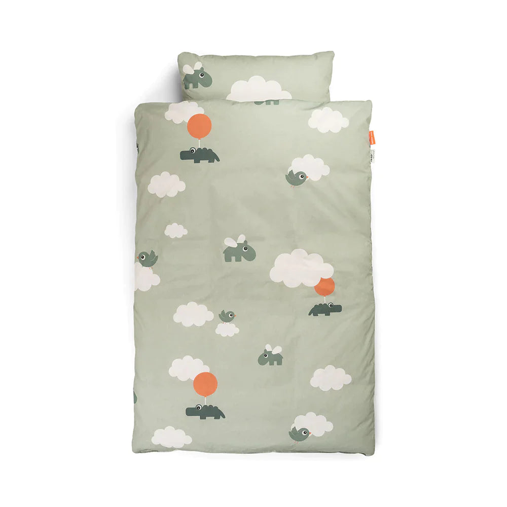 Done By Deer Bedset 100x140cm | Happy Clouds Green Done By Deer Bedset 100x140cm | Happy Clouds Green
