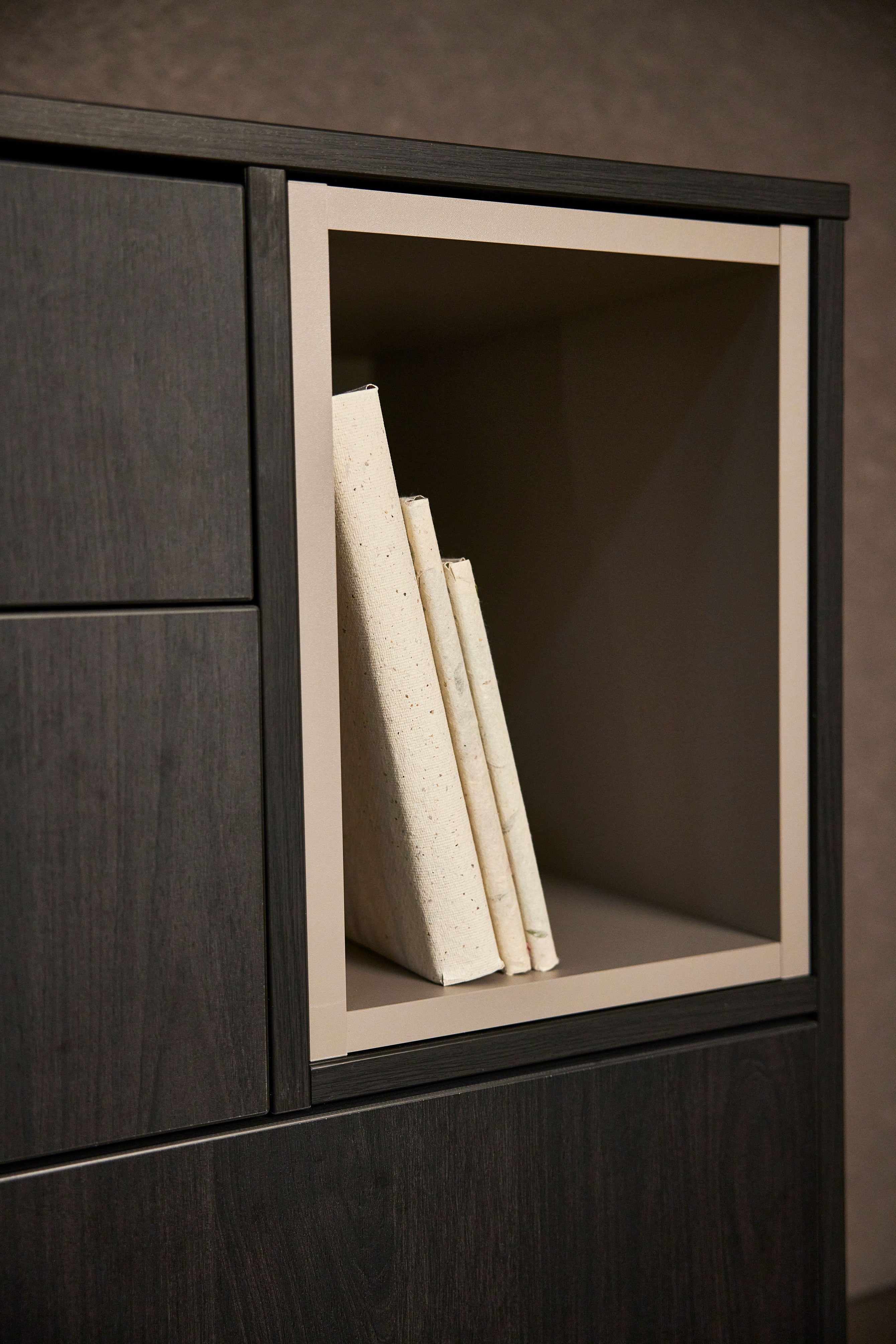 Quax Cocoon Nis Commode I Stone Quax Cocoon Nis Commode I Stone