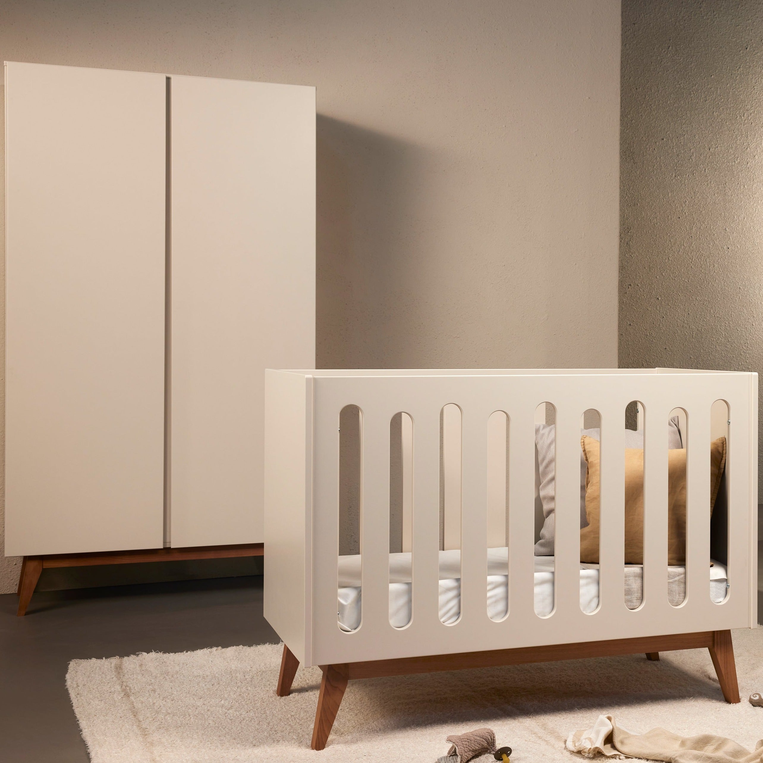 Quax Kast Trendy 110x52x198cm I Clay Quax Kast Trendy 110x52x198cm I Clay