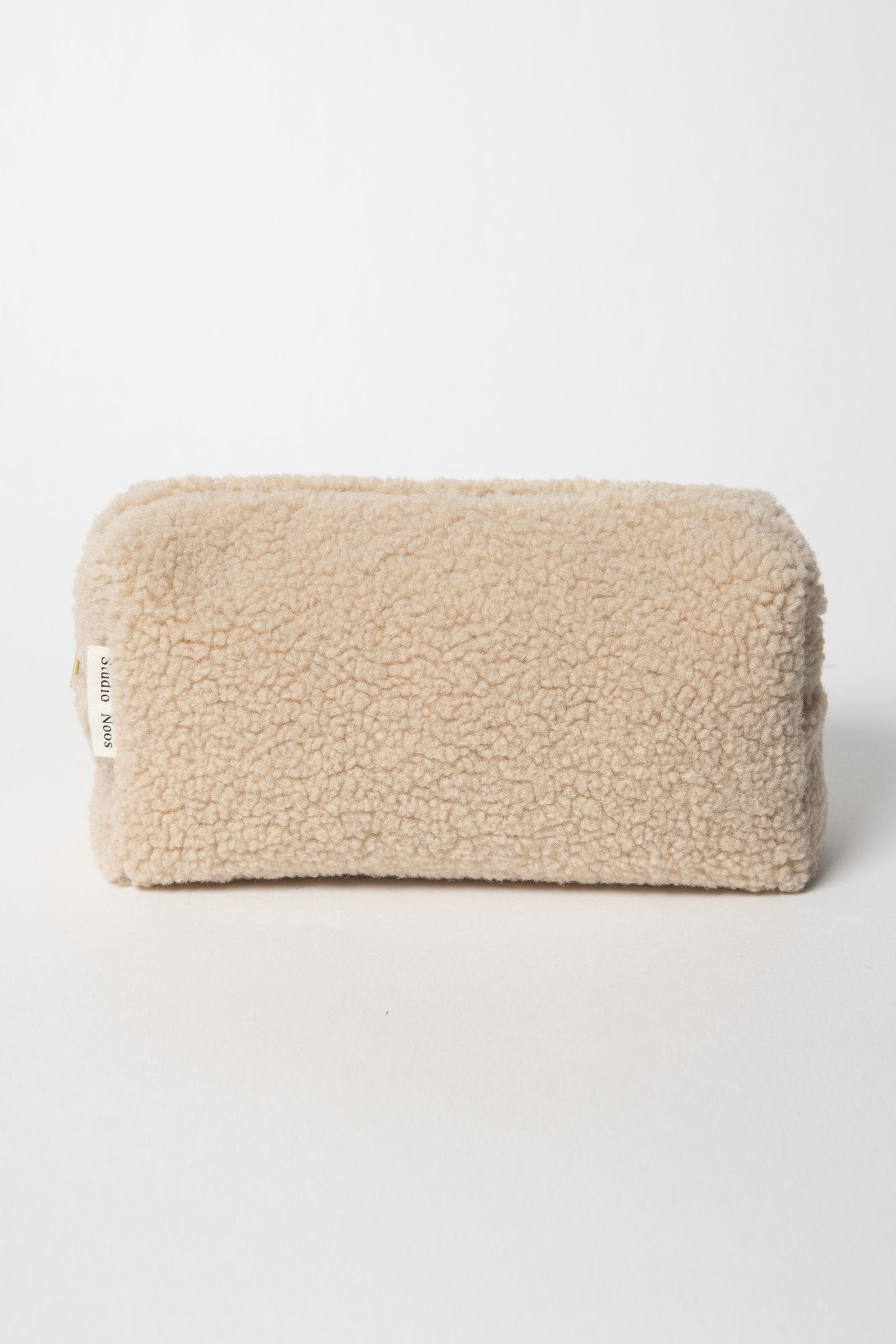 Studio Noos Toilettas Chunky Pouch | Teddy Ecru Studio Noos Toilettas Chunky Pouch | Teddy Ecru