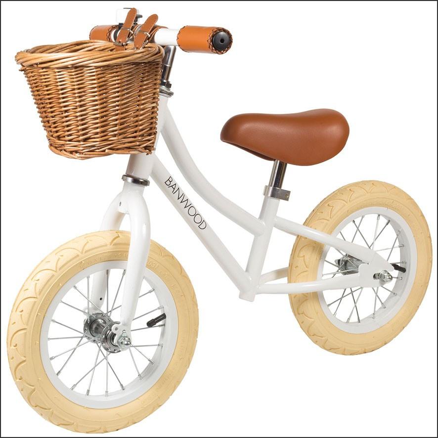 Banwood First Go Loopfiets White Banwood First Go White - PRE ORDER 05/10 - DE GELE FLAMINGO - Kids concept store