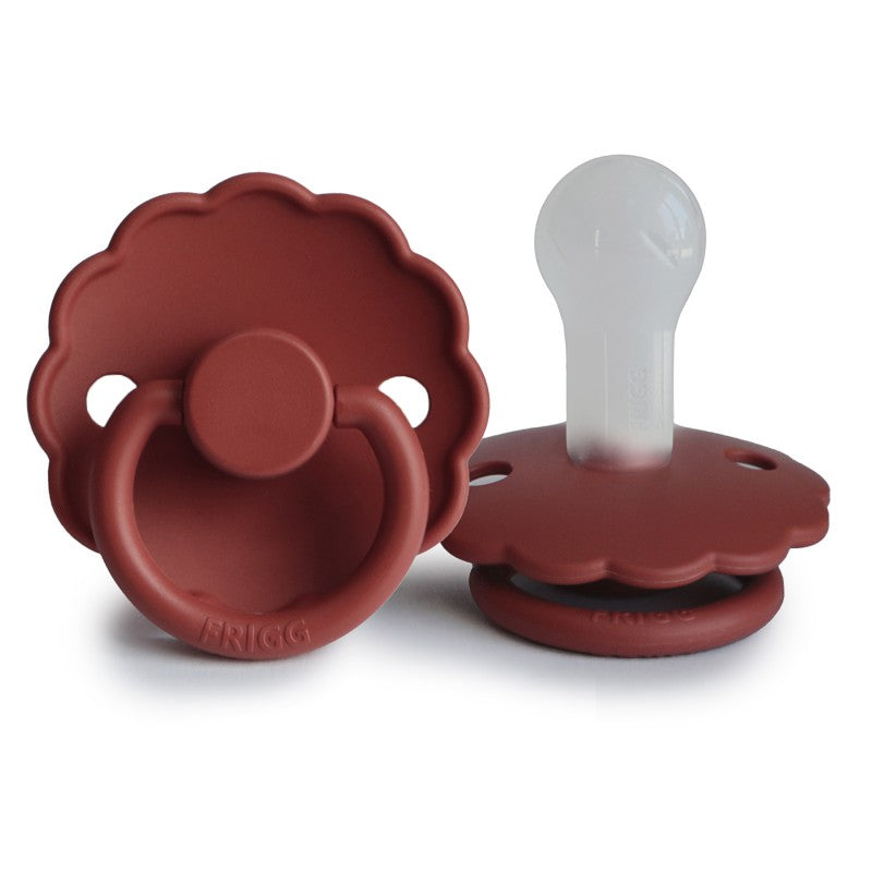 Frigg Daisy Siliconen Fopspeen 6+M | Baked Clay Frigg Daisy Siliconen Fopspeen 6+M | Baked Clay