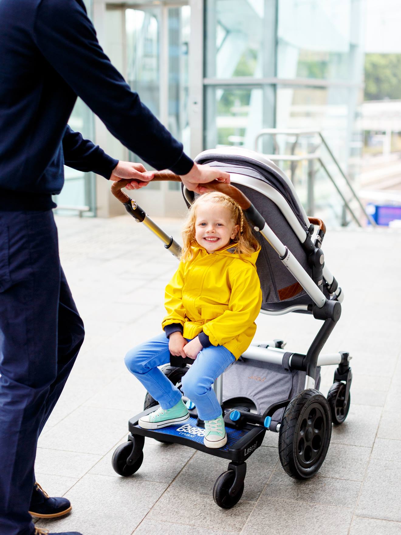 Buggy and store buggy board