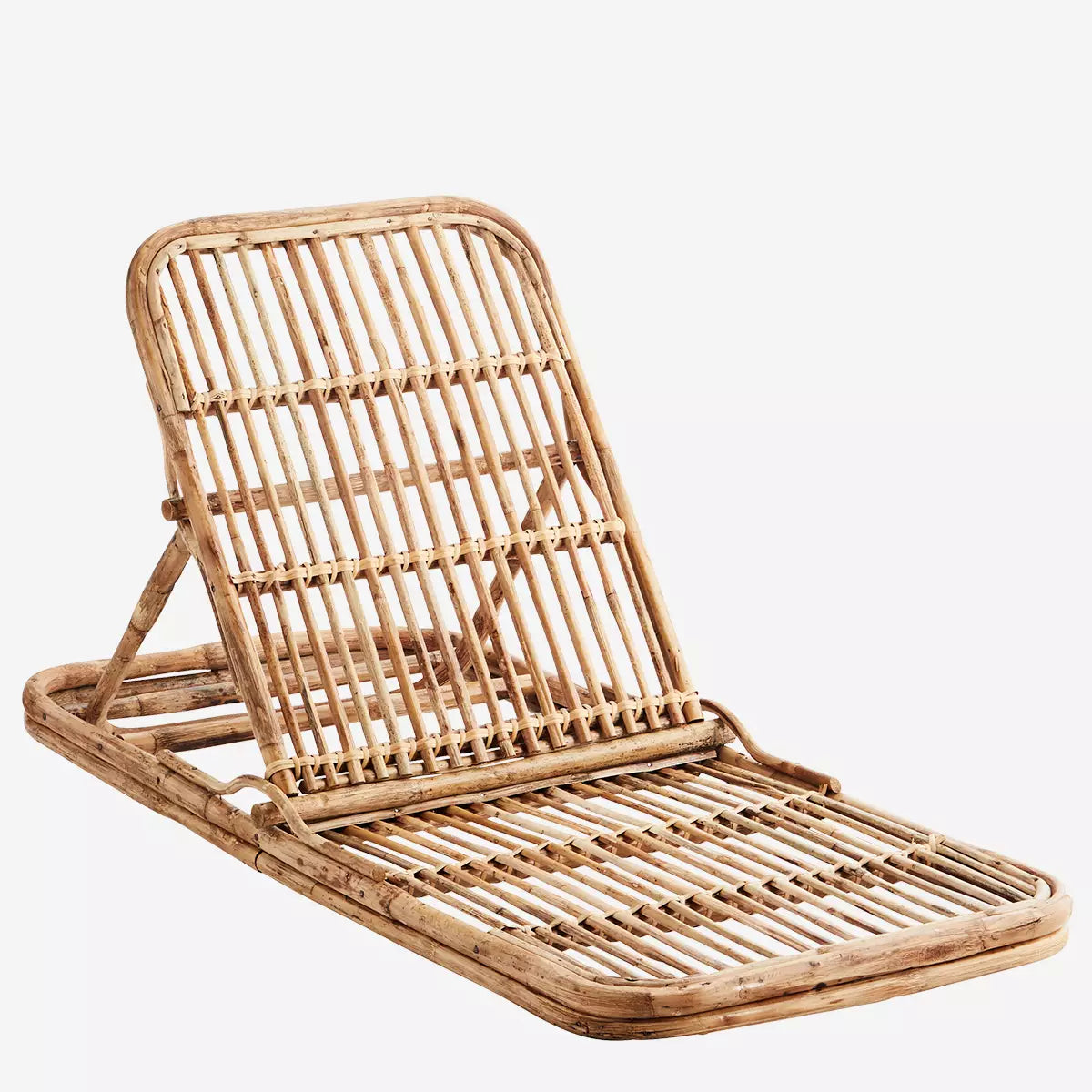 * Madam Stoltz Bamboo Beach Chair * Madam Stoltz Bamboo Beach Chair