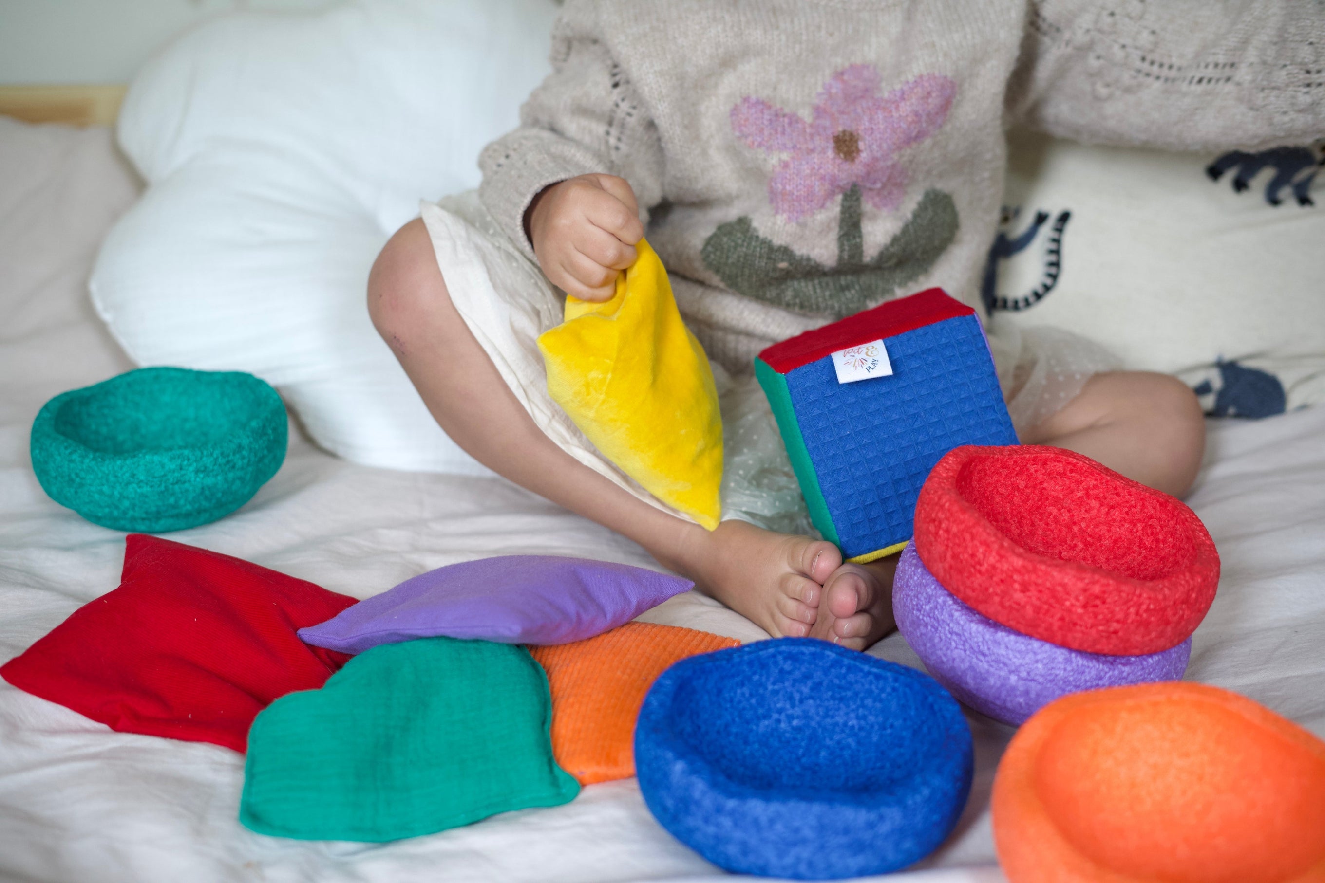 20 tips : Sensorisch spelen met pittenzakjes, Cleverclixx & speeldoeken