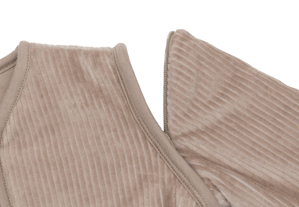 Detail van de afritsbare mouw van de Jollein slaapzak Milky Coffee 110 cm, TOG 2,5 - 3,5, bij De Gele Flamingo