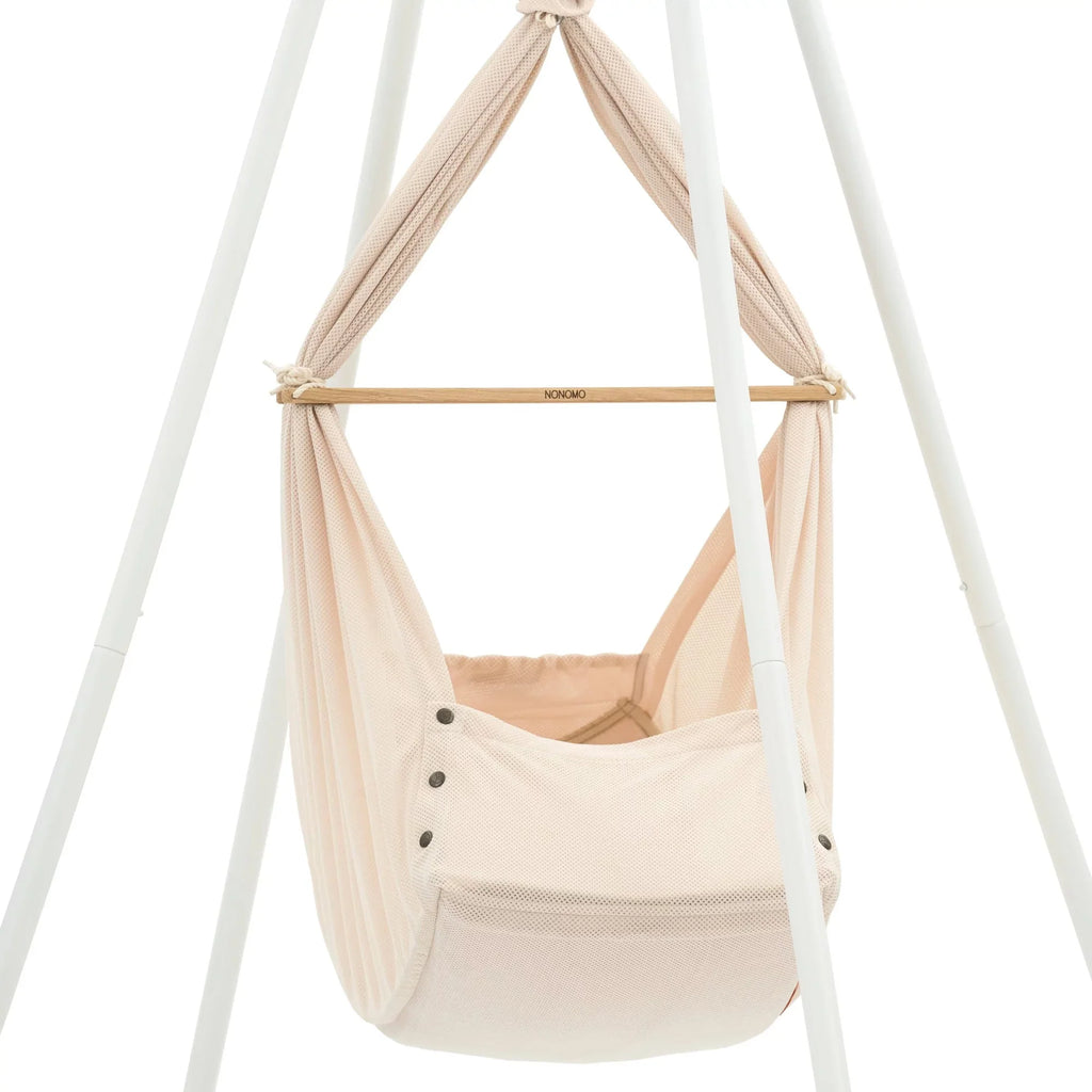 Nonomo Heavenly Dreams Baby Premium Wieg Almond + Move + Tipi Stand (stokken) White