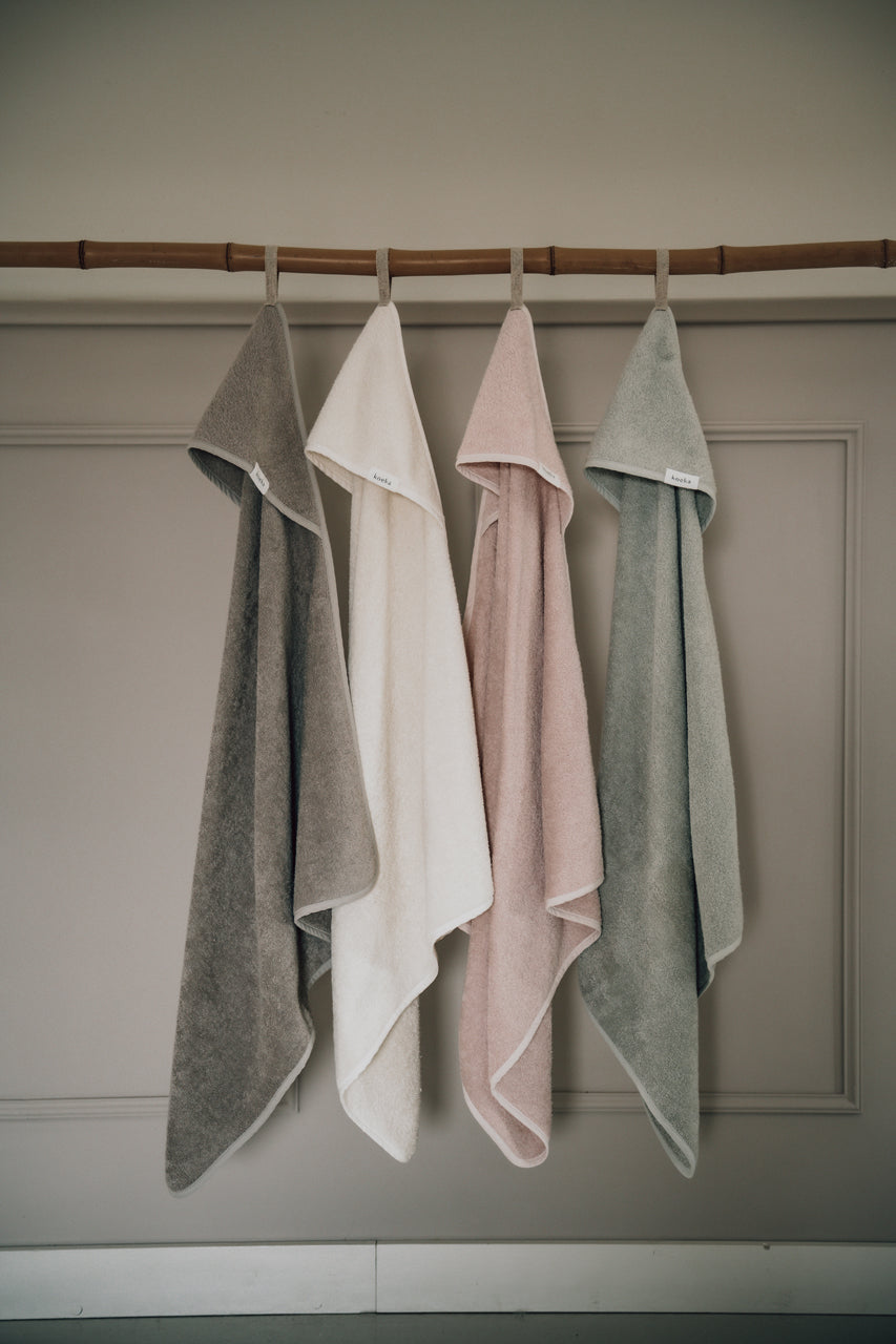 * Koeka Badcape Dijon Daily | Ocean Air 100x100cm