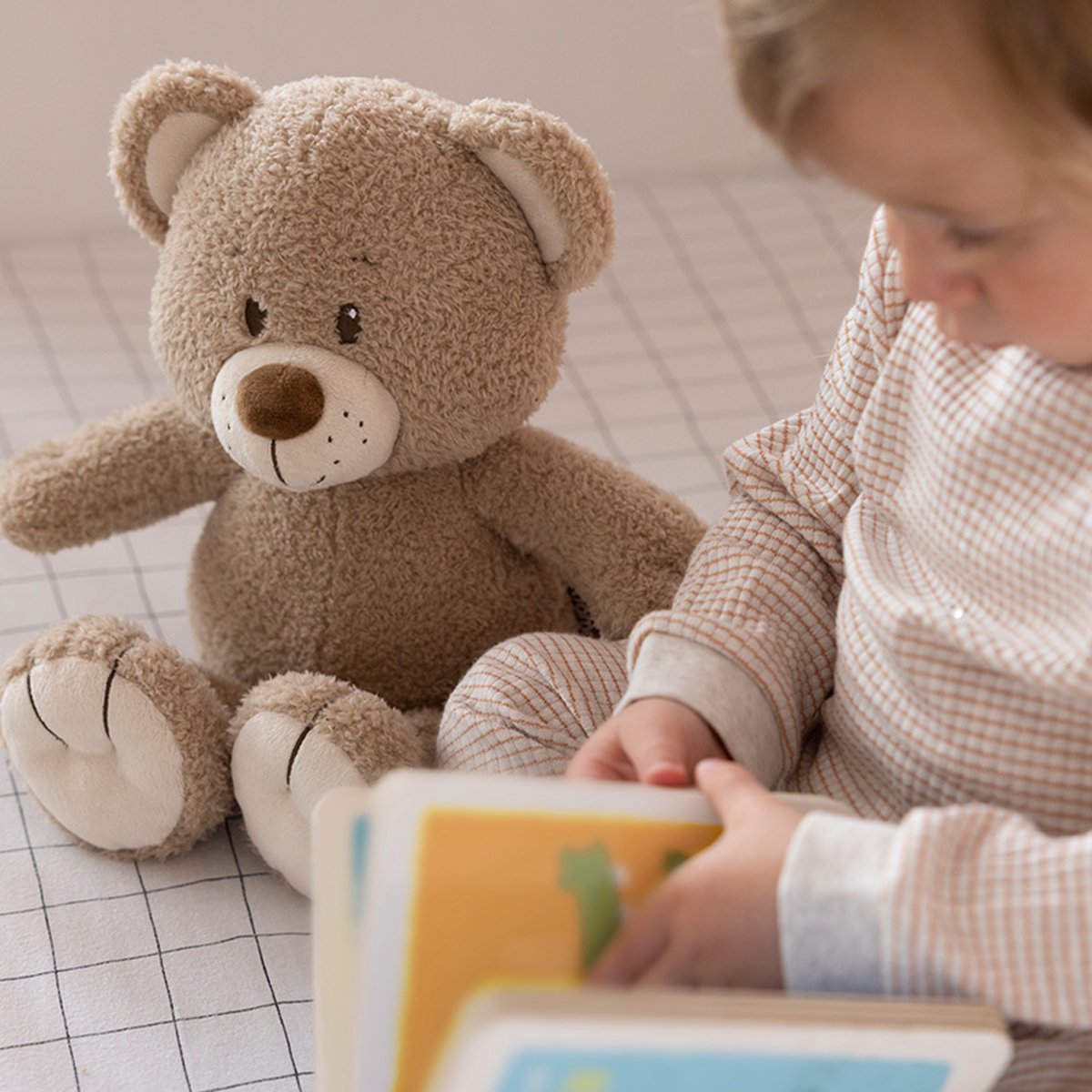 Tiamo Knuffelbeer Zittend 35cm