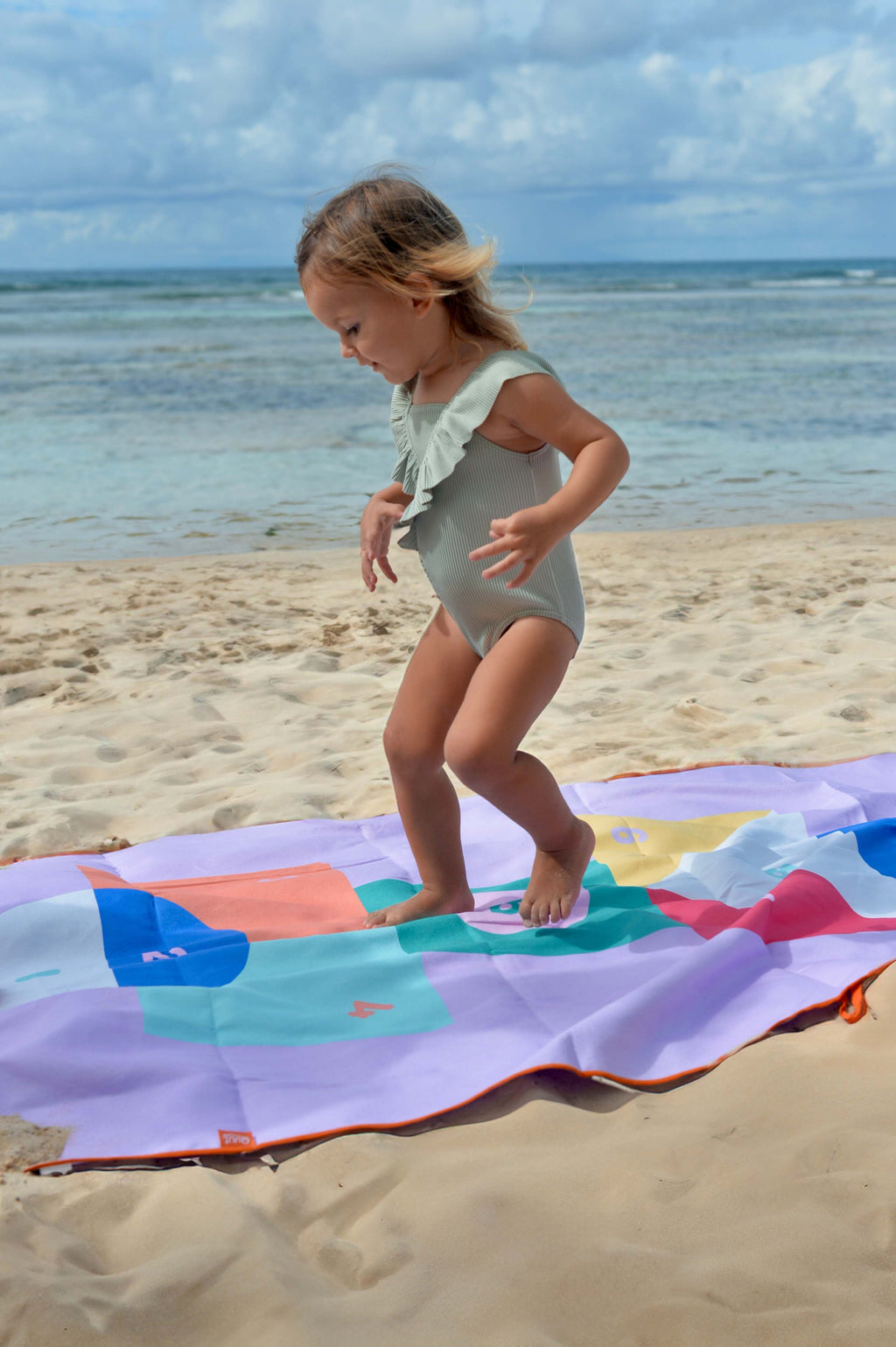 Quut Play Towel Strandhanddoek Large | Hopscotch