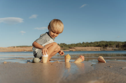 * Little Dutch Ijsjes Strandset