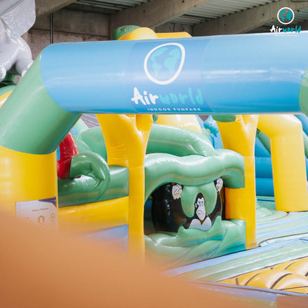 TICKET 🥳 Exclusief kinderfeest De Gele Flamingo @Airworld 2025