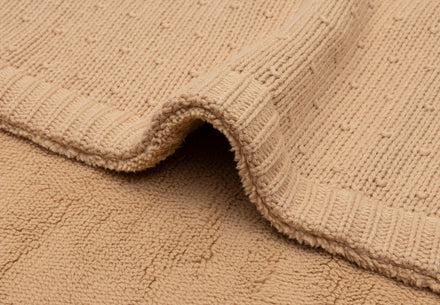 Jollein ledikantdeken Sprinkle Knit Hazel opgevouwen