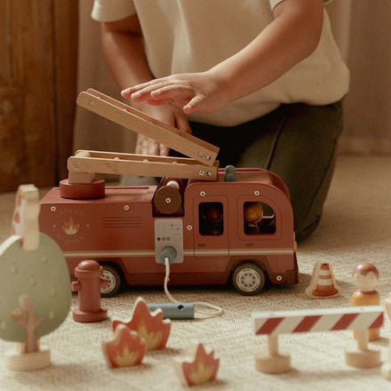 Little Dutch Houten Brandweerwagen Set Met Popjes XL