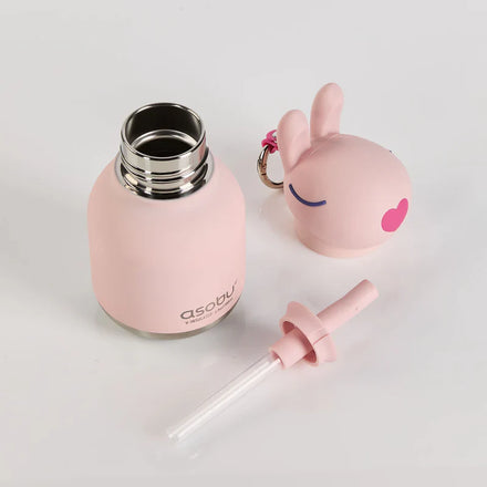 Mini Bestie konijn van Asobu met siliconen rietje voor kleine drinkmomenten, bij De Gele Flamingo.