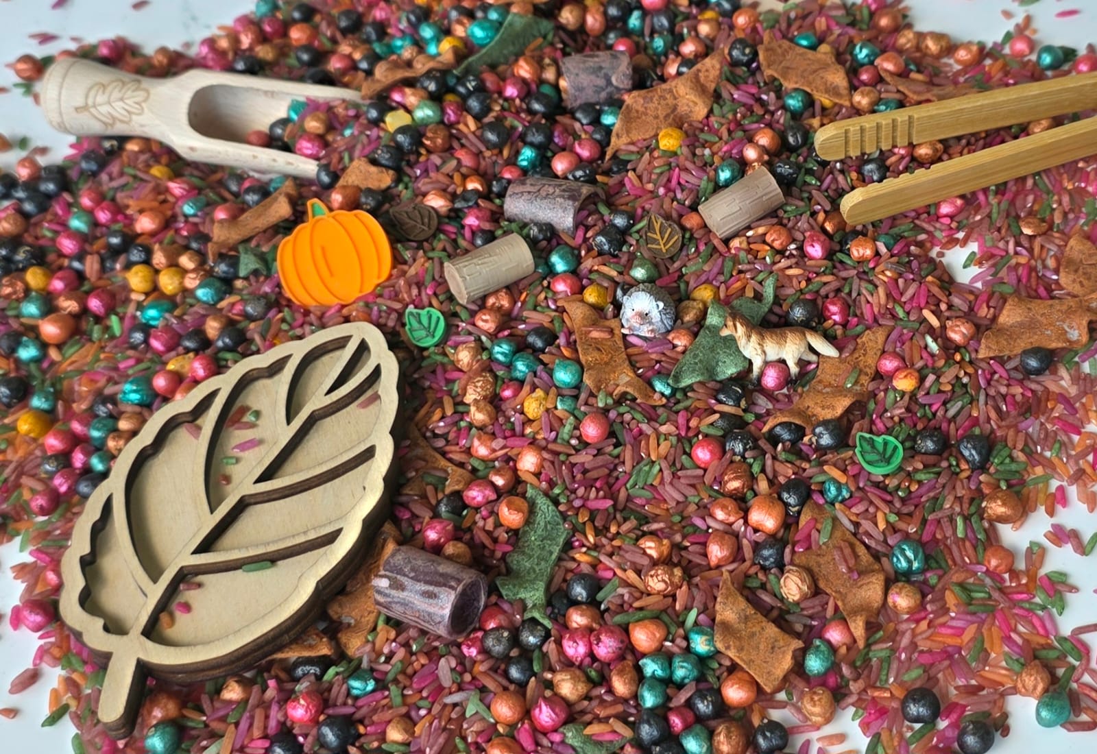 SensoryFun Speelrijst Mix Pour And Play 1.2kg | Herfst