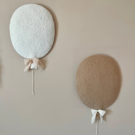 Little Loua Bouclé ballonnen wanddecoratie | wit of beige