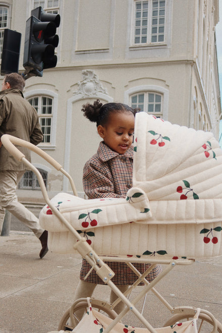 ZZZ Konges Sløjd Doll Pram Poppenwagen Glitter | Ma Grande Cerise Glitter