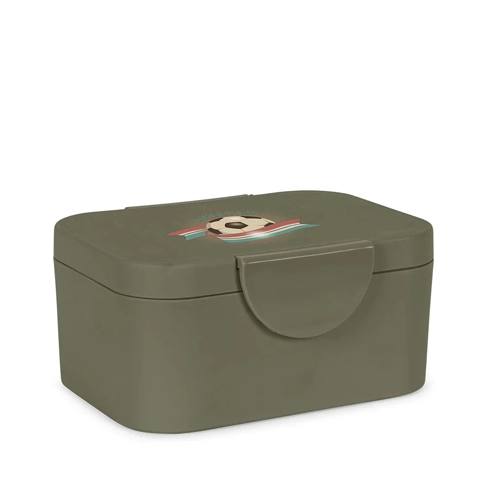 Konges Sløjd brooddoos in Green Kick It, vooraanzicht van de lunchbox voor kinderen