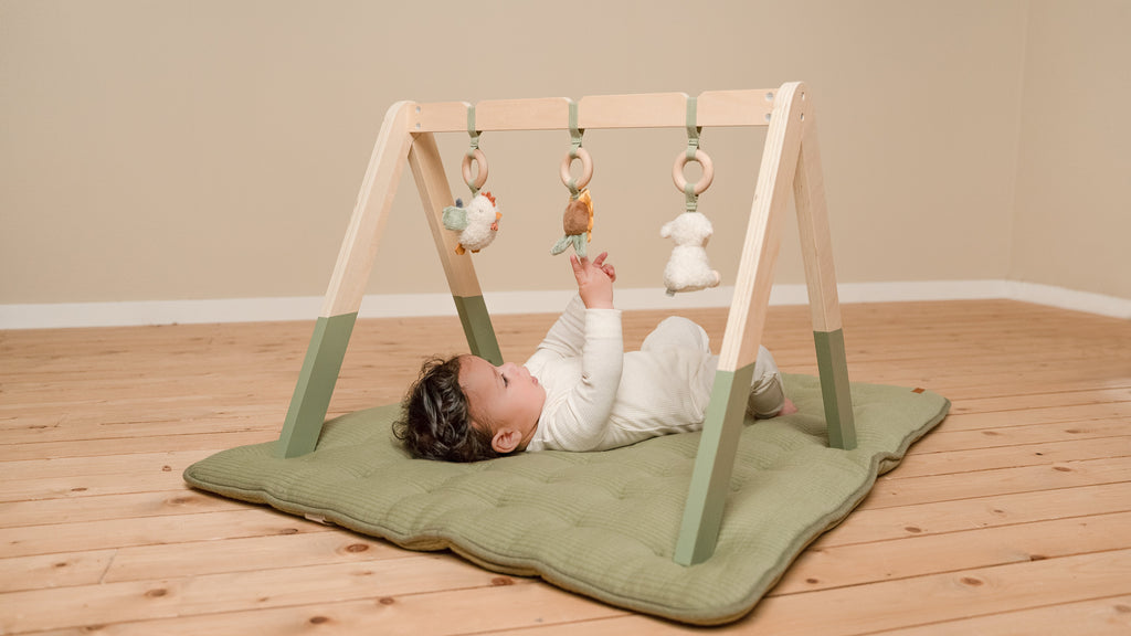 Little Dutch Houten Babygym Met Speeltjes | Little Farm