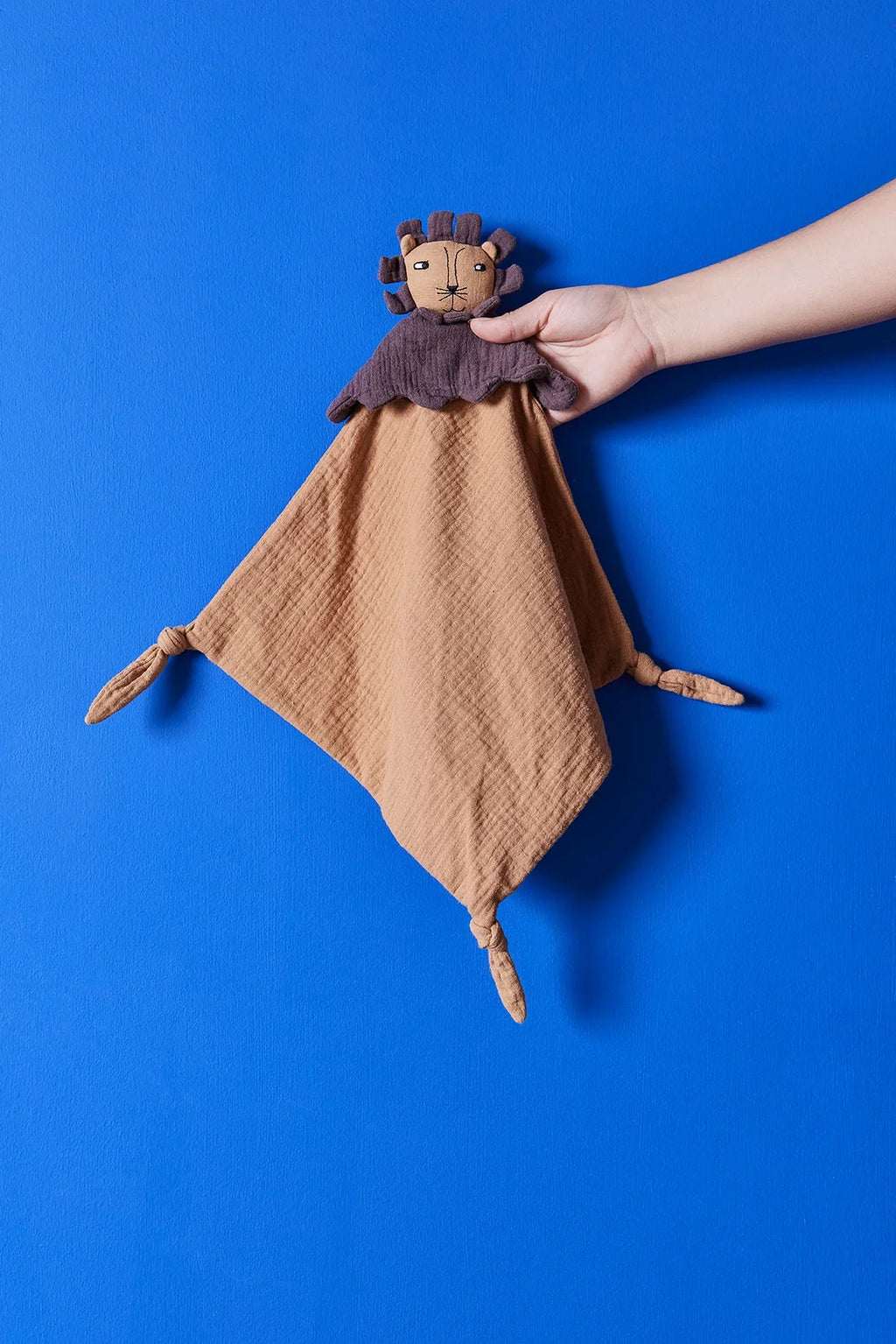 OYOY Knuffeldoekje Leeuw Lobo Lion Cuddle Cloth | Caramel