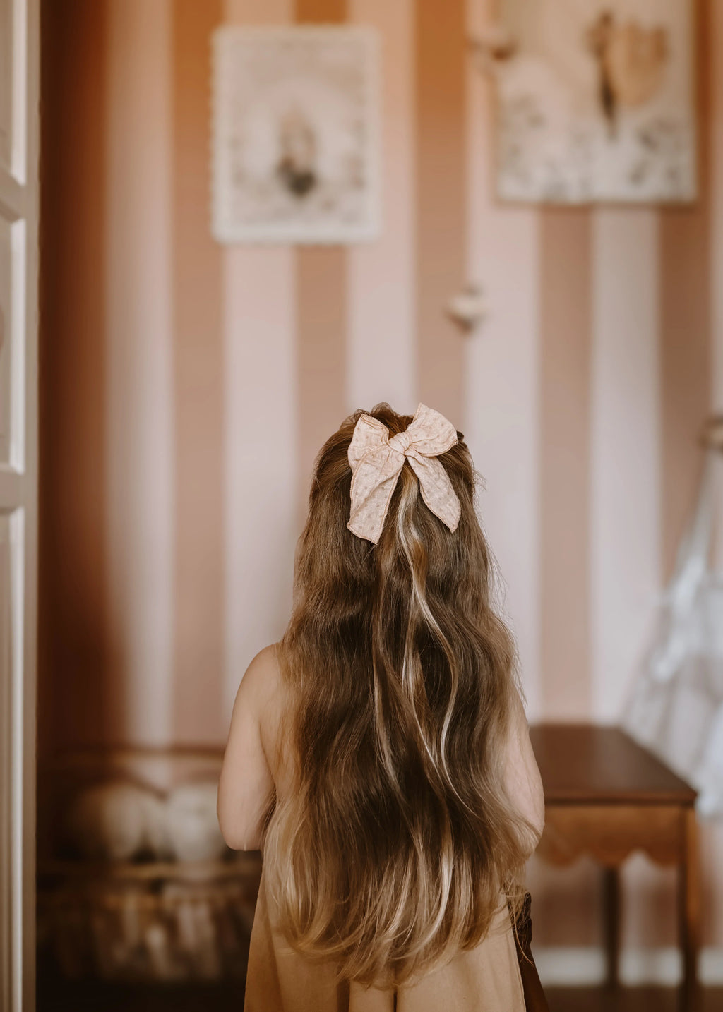 Mrs. Ertha Fable Bow Clip | Blush Dots