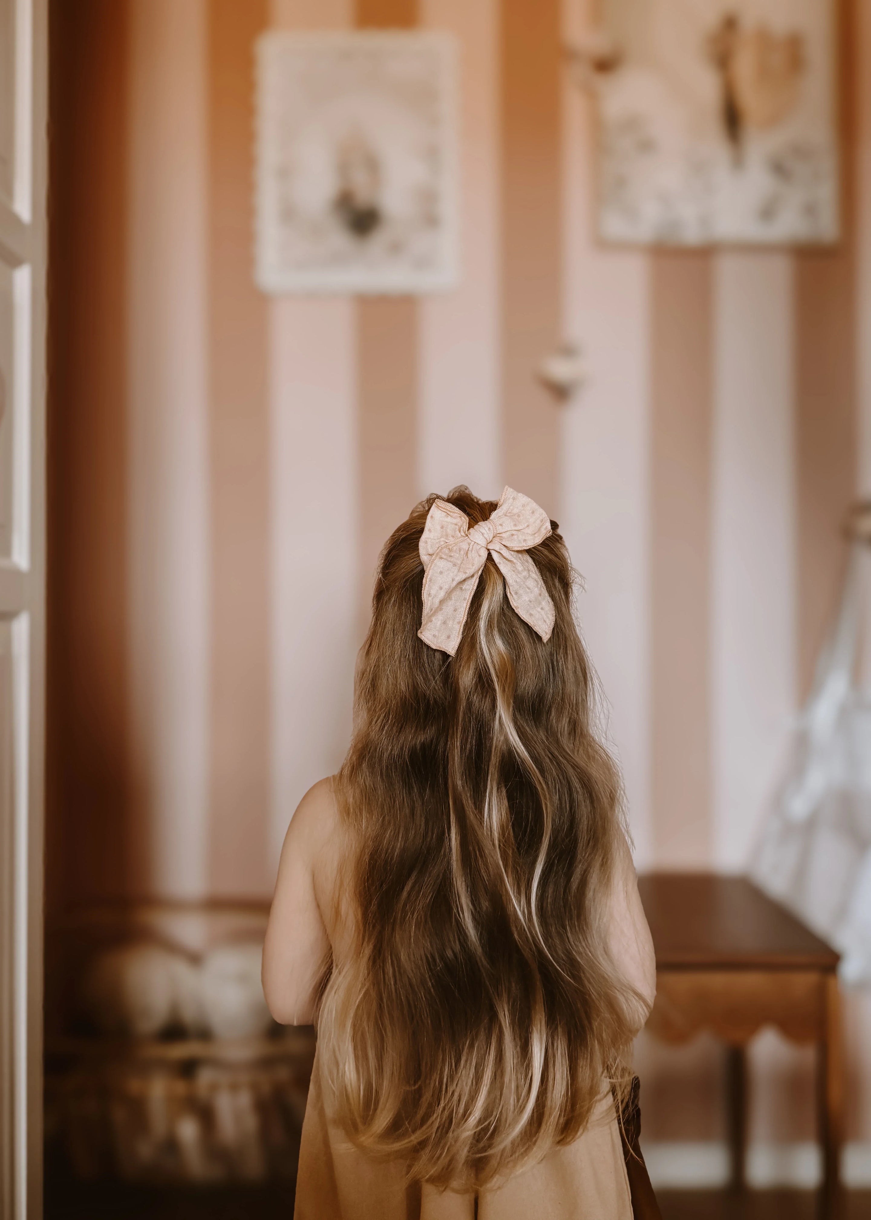 Mrs. Ertha Fable Bow Clip | Tiny Hearts