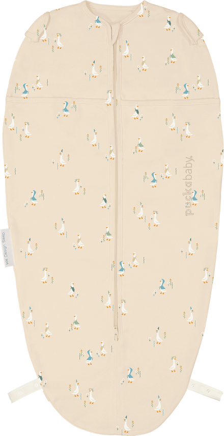 Puckababy The Original Mini in katoen met Geese print, verstelbaar van 62 tot 74 cm, De Gele Flamingo