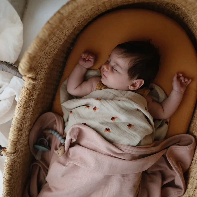 Mushie Ribbed Baby Blanket Deken 89x89cm | Blush