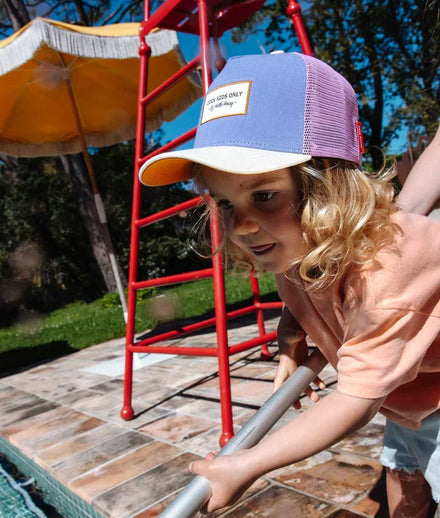 Hello Hossy Pet | Mini Iris