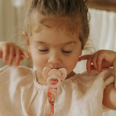 Elodie Details Fopspeen Silicone 0-6M | Misty Pink