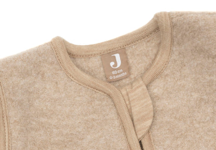 Jollein babyslaapzak Merino Wol Natural met afritsbare mouwen, verkrijgbaar bij De Gele Flamingo.