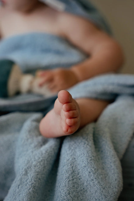 Little Dutch Badcape 75x75 | Pure Denim Blue