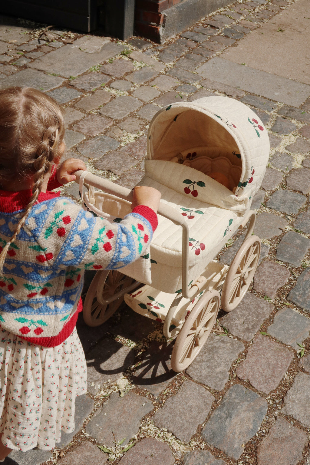 Konges Sløjd Minnie Poppenwagen | Ma Grande Cerise Glitter