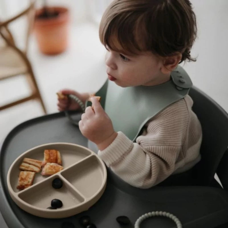 Mushie Silicone Bord Rond Met Zuignap | Shifting Sand
