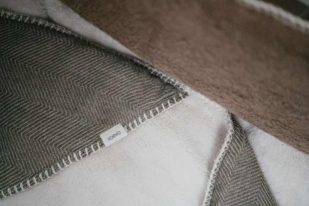 Koeka Omslagdoek Teddy Montreal 100x100 | Moss