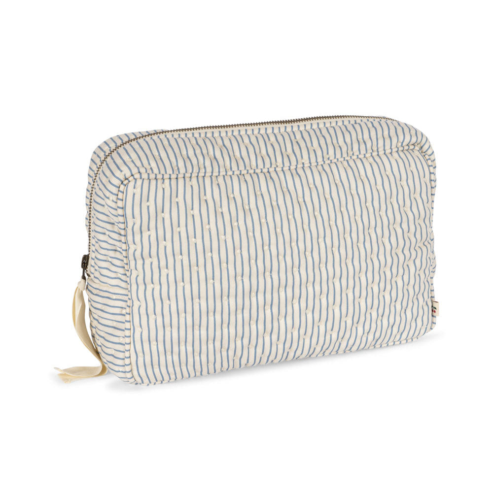 Konges Sløjd Big Quilted Toilettas | Stripe Bluie