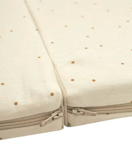 Nobodinoz Plooibare Eco Play Mat 100x100x4cm | Natural Honey Sweet Dots