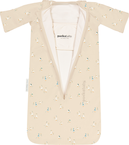 Open vooraanzicht van de Puckababy Bag Newborn Geese met geïntegreerde buikband, De Gele Flamingo